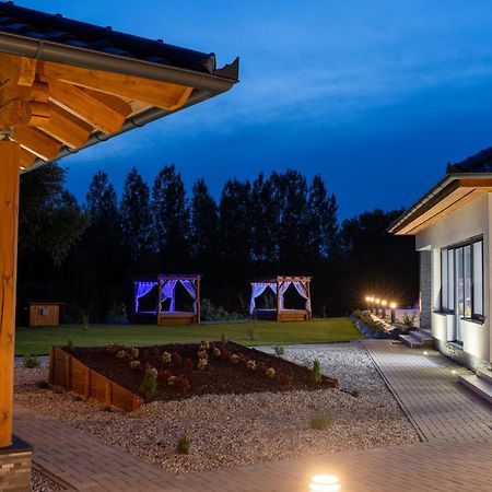 Mitosz Apartman Gyomaendrőd Dış mekan fotoğraf